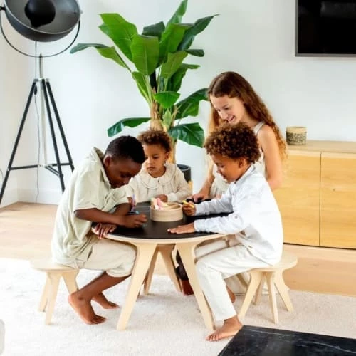 Drawin’table Tables Et Chaises Enfant Table à Dessiner Multifonction 70x70x48 Cm Avec 2 Tabourets 4 Drawin’table Tables Et Chaises Enfant Table à Dessiner Multifonction 70x70x48 Cm Avec 2 Tabourets – Image 2