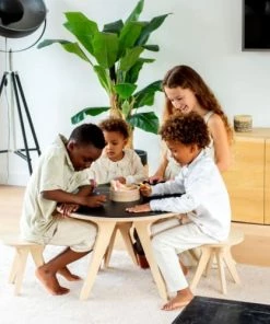 Drawin’table Tables Et Chaises Enfant Table à Dessiner Multifonction 70x70x48 Cm Avec 2 Tabourets -Commodes enfant Soldes 2022 table a dessiner multifonction 70x70x48 cm avec 2 tabourets 20