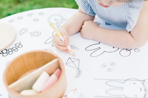 Drawin’table Tables Et Chaises Enfant Table à Dessiner Multifonction 70x70x48 Cm Avec 2 Tabourets 4 Drawin’table Tables Et Chaises Enfant Table à Dessiner Multifonction 70x70x48 Cm Avec 2 Tabourets – Image 2